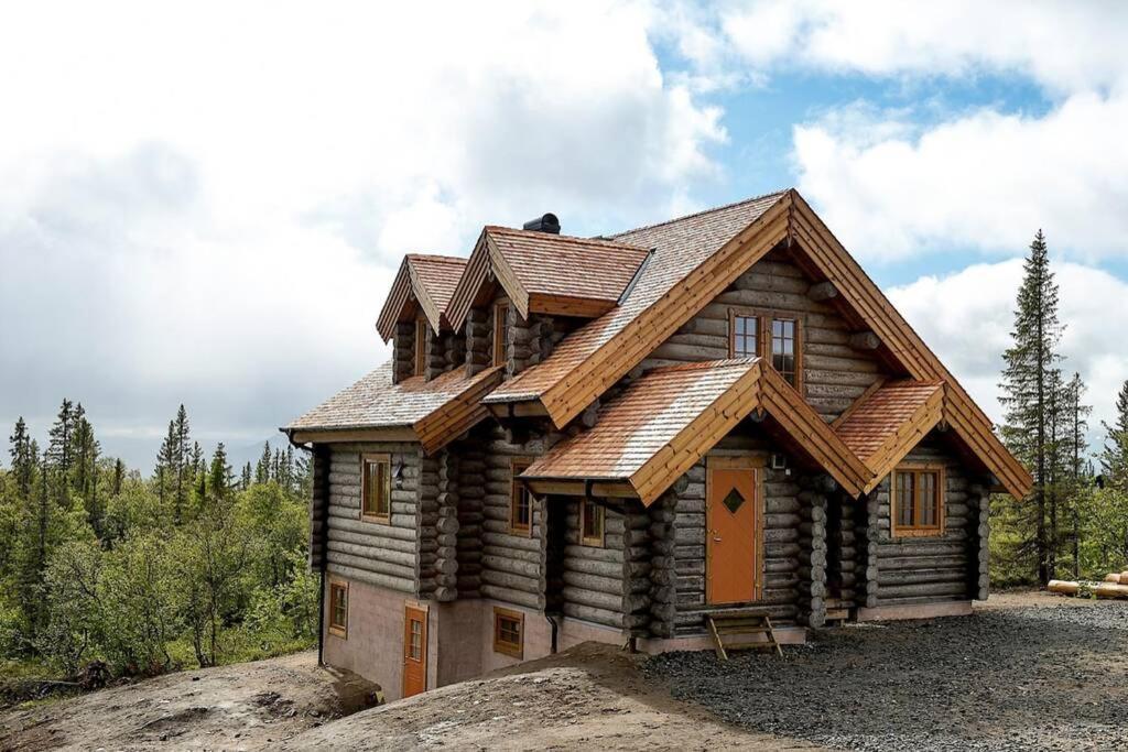 Log Cabin In Nature - Situated In Trillevallen- Are Ундерсокер Экстерьер фото
