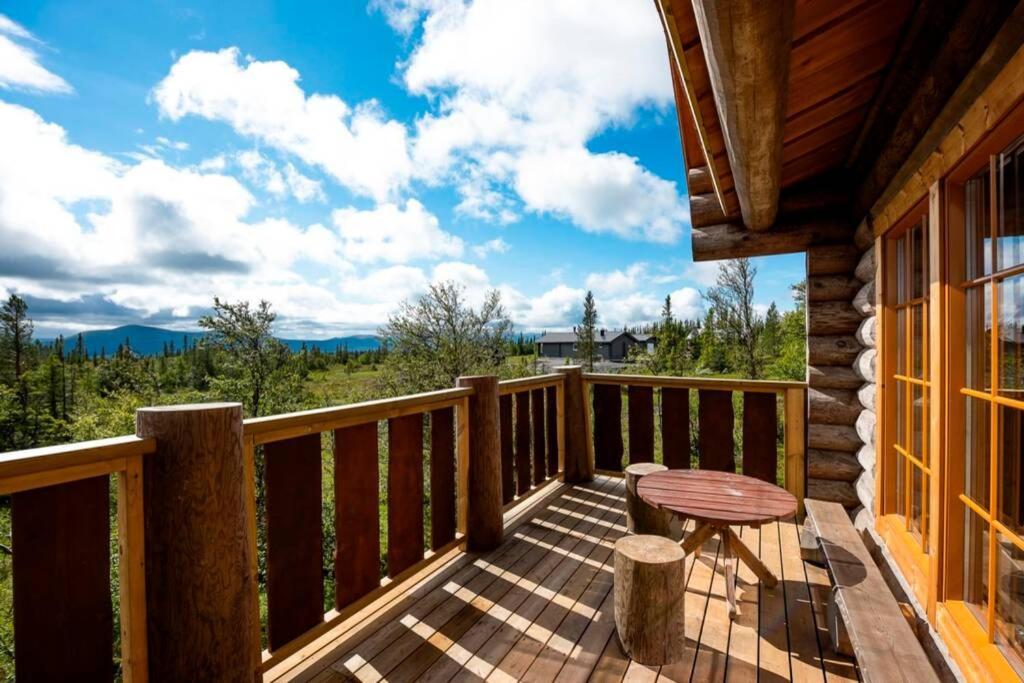 Log Cabin In Nature - Situated In Trillevallen- Are Ундерсокер Экстерьер фото